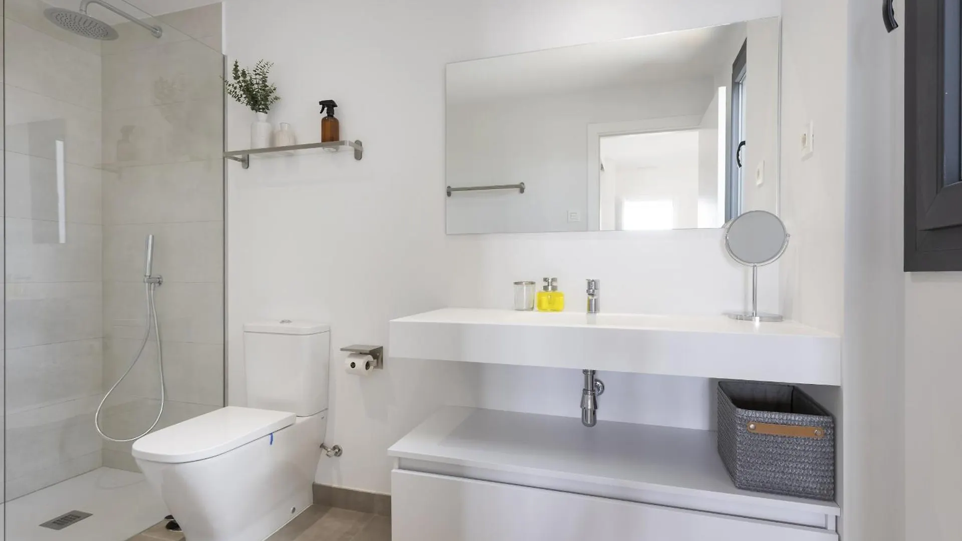 Panorama Top Floor Apartment In Higueron Fuengirola Spain