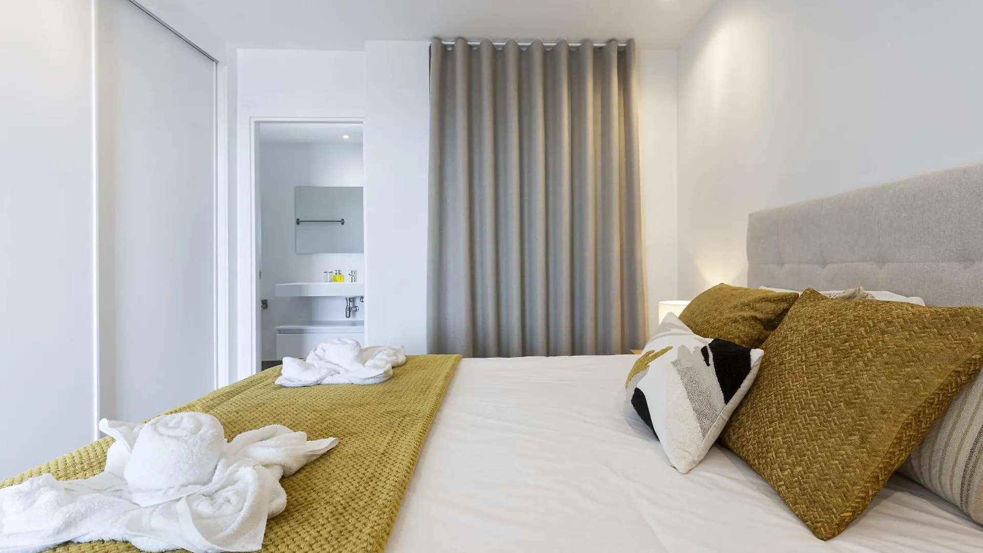 Panorama Top Floor Apartment In Higueron Fuengirola Spain